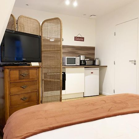 Monet - Appartement Pour 2 Personnes Chartres Buitenkant foto