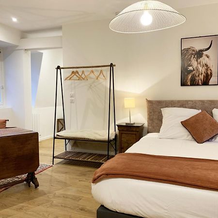 Monet - Appartement Pour 2 Personnes Chartres Buitenkant foto