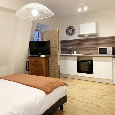 Monet - Appartement Pour 2 Personnes Chartres Buitenkant foto