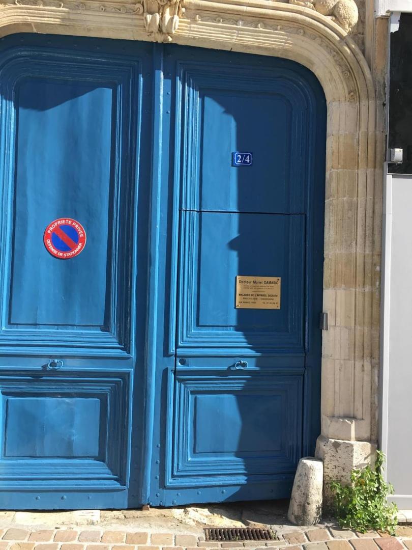 Monet - Appartement Pour 2 Personnes Chartres Buitenkant foto