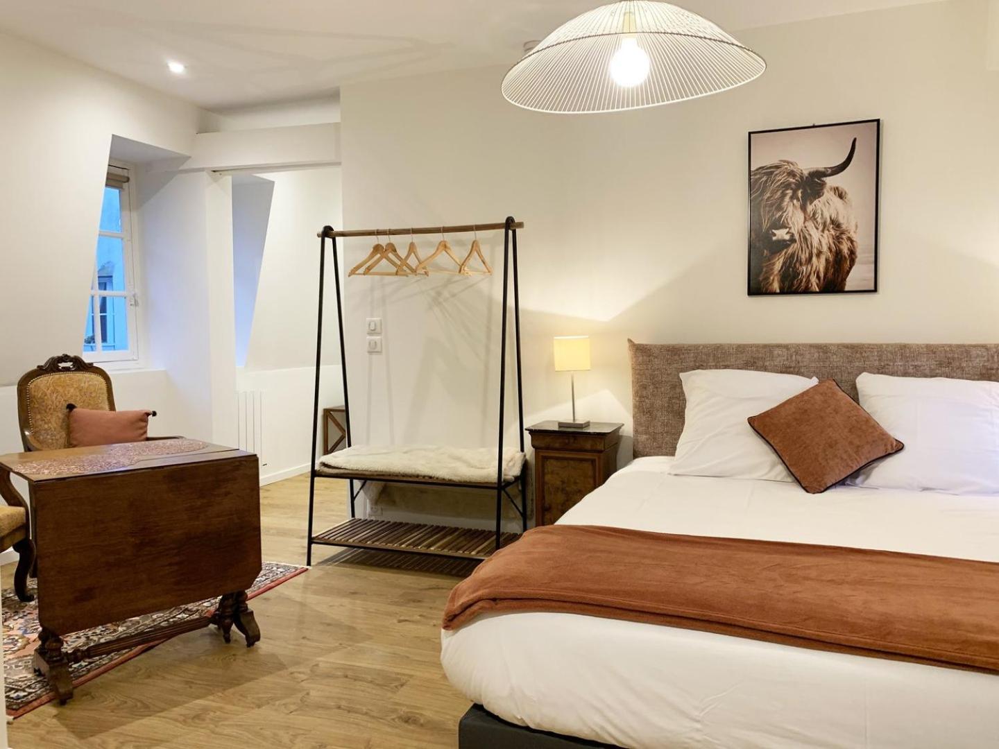 Monet - Appartement Pour 2 Personnes Chartres Buitenkant foto