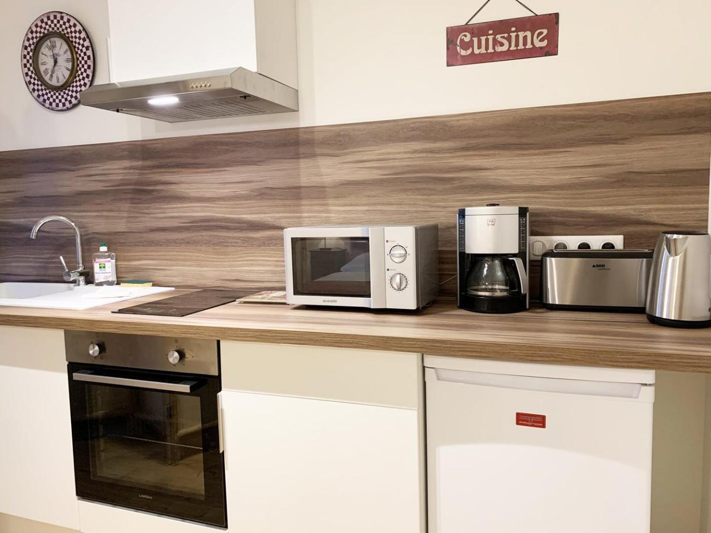 Monet - Appartement Pour 2 Personnes Chartres Buitenkant foto